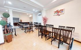 Oyo 987 Hotel Bina Darma